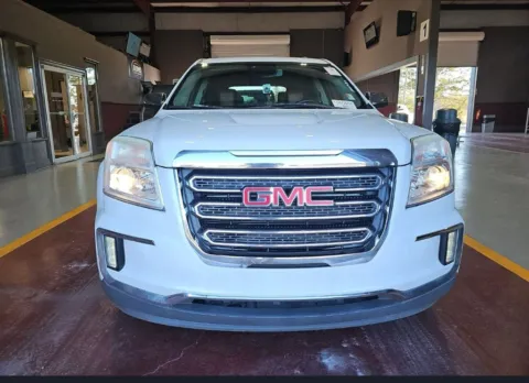 More photos of 2016 GMC Terrain SLT at Carmel Auto Gallery, IN