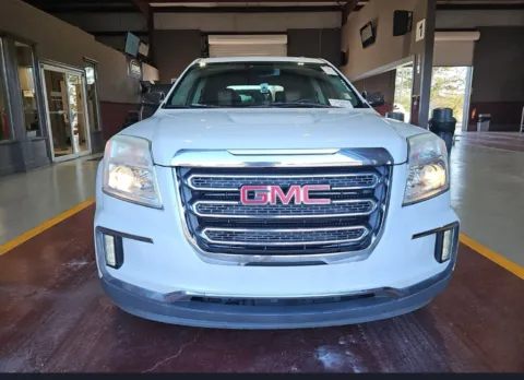 More photos of 2016 GMC Terrain SLT at Carmel Auto Gallery, IN