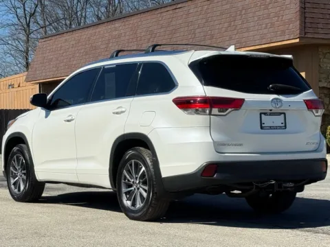Another view of 2018 Toyota Highlander XLE for sale in Carmel, IN at Carmel Auto Gallery