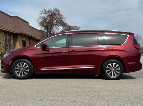 Photos of 2020 Chrysler Pacifica Touring L Plus for sale in Carmel, IN at Carmel Auto Gallery