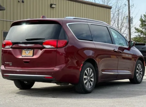 More photos of 2020 Chrysler Pacifica Touring L Plus at Carmel Auto Gallery, IN