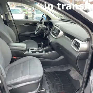 More photos of 2017 Kia Sorento LX at Carmel Auto Gallery, IN