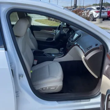 More photos of 2016 Buick Regal Premium II at Carmel Auto Gallery, IN