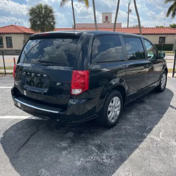 Another view of 2019 Dodge Grand Caravan SE for sale in Carmel, IN at Carmel Auto Gallery