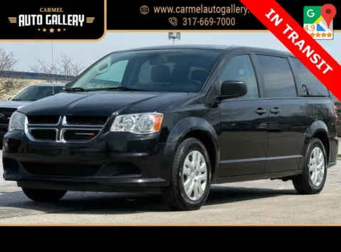Black 2019 Dodge Grand Caravan SE for sale in Carmel, IN