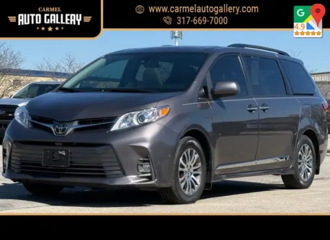 Gray 2020 Toyota Sienna XLE for sale in Carmel, IN