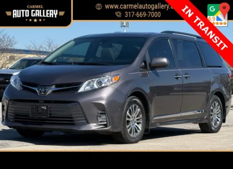 Gray 2020 Toyota Sienna XLE for sale in Carmel, IN