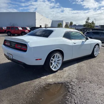 More photos of 2021 Dodge Challenger GT at Carmel Auto Gallery, IN