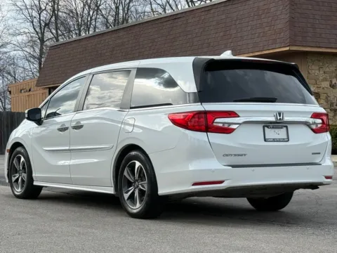 Another view of 2020 Honda Odyssey Touring for sale in Carmel, IN at Carmel Auto Gallery