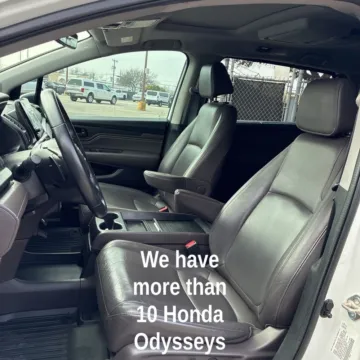 Photos of 2020 Honda Odyssey Touring for sale in Carmel, IN at Carmel Auto Gallery