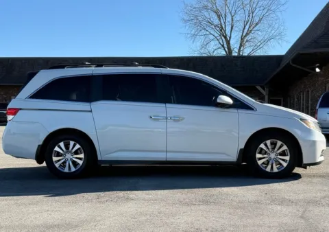 More photos of 2016 Honda Odyssey EX at Carmel Auto Gallery, IN