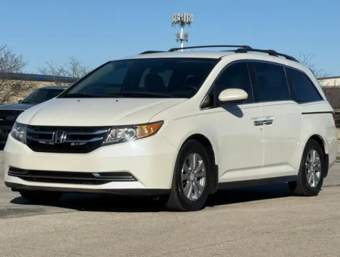 White 2016 Honda Odyssey EX for sale in Carmel, IN