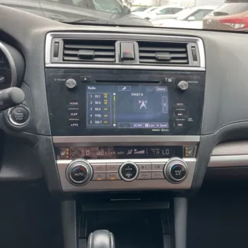 More photos of 2017 Subaru Outback 3.6R at Carmel Auto Gallery, IN