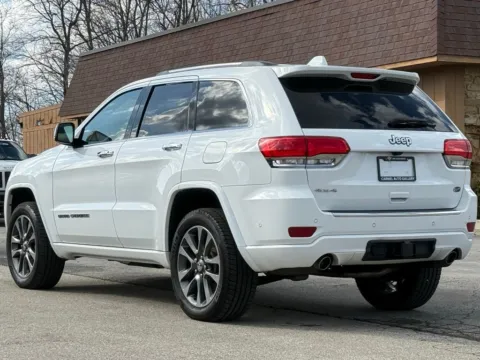 Another view of 2017 Jeep Grand Cherokee Overland for sale in Carmel, IN at Carmel Auto Gallery