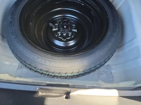 More photos of 2016 Toyota Avalon Touring at Carmel Auto Gallery, IN