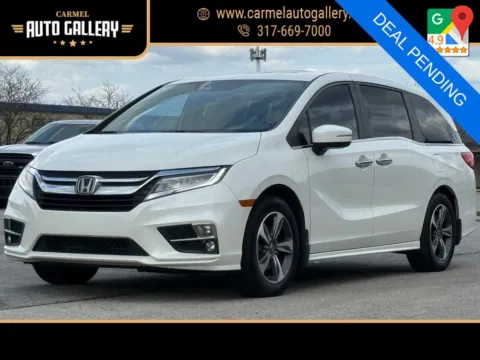 White 2018 Honda Odyssey Touring for sale in Carmel, IN