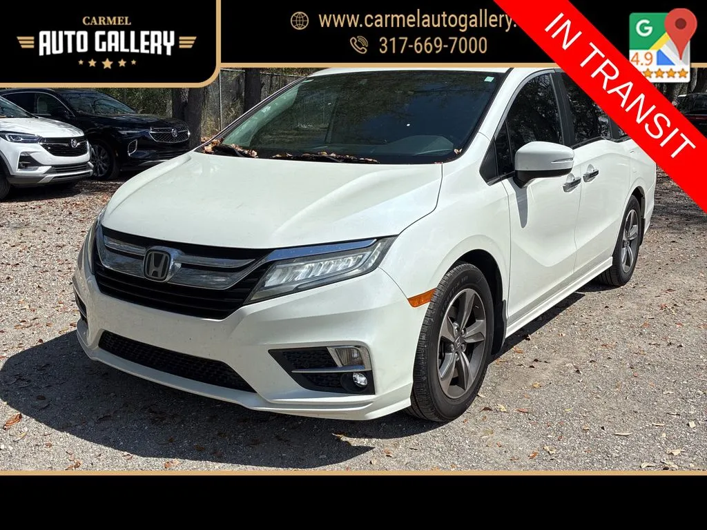 White 2018 Honda Odyssey Touring for sale in Carmel, IN