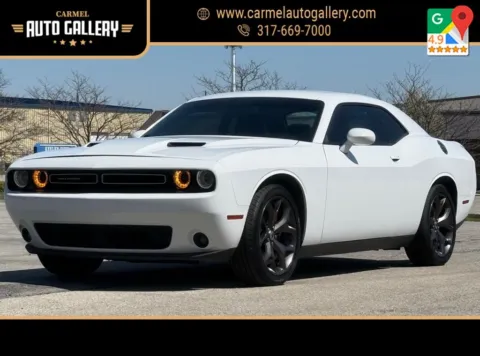 White 2018 Dodge Challenger SXT for sale in Carmel, IN