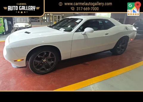 White 2018 Dodge Challenger SXT for sale in Carmel, IN