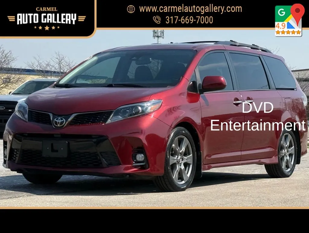 Red 2019 Toyota Sienna SE for sale in Carmel, IN
