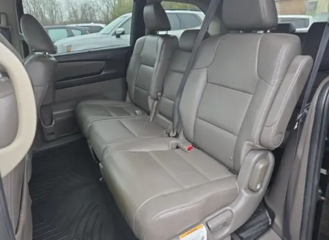 More photos of 2016 Honda Odyssey EX-L at Carmel Auto Gallery, IN