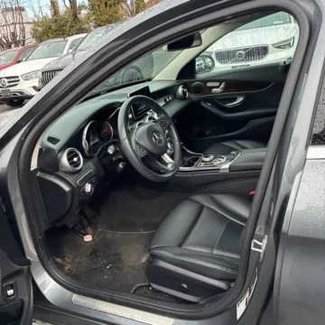 More photos of 2018 Mercedes-Benz C-Class C 300 at Carmel Auto Gallery, IN