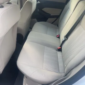 More photos of 2018 Ford Focus SE at Carmel Auto Gallery, IN