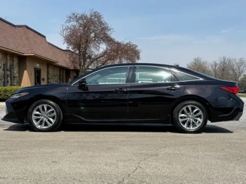 Photos of 2022 Toyota Avalon XLE for sale in Carmel, IN at Carmel Auto Gallery