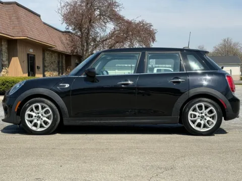 Photos of 2020 MINI Cooper Signature for sale in Carmel, IN at Carmel Auto Gallery
