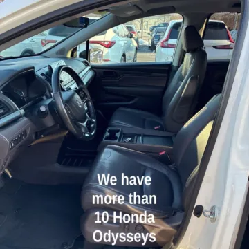 Photos of 2018 Honda Odyssey EX-L for sale in Carmel, IN at Carmel Auto Gallery