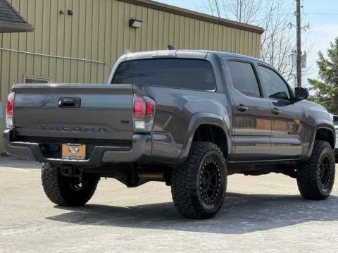 More photos of 2020 Toyota Tacoma TRD Sport at Carmel Auto Gallery, IN