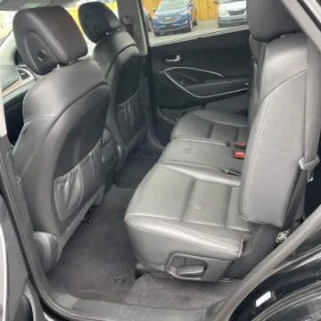 More photos of 2017 Hyundai Santa Fe SE at Carmel Auto Gallery, IN