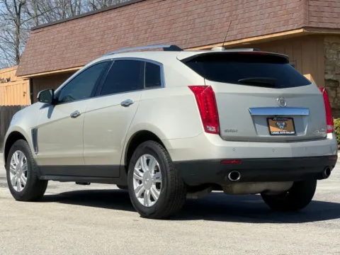 Another view of 2016 Cadillac SRX Luxury for sale in Carmel, IN at Carmel Auto Gallery