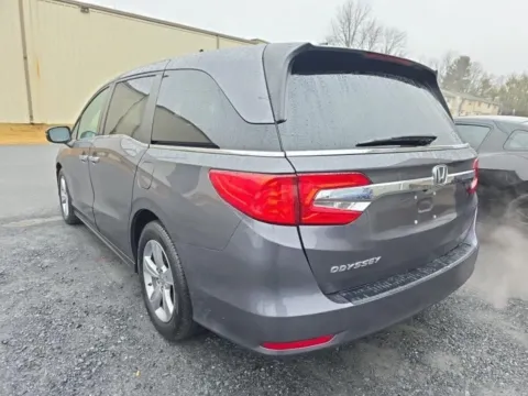 Photos of 2018 Honda Odyssey EX-L for sale in Carmel, IN at Carmel Auto Gallery