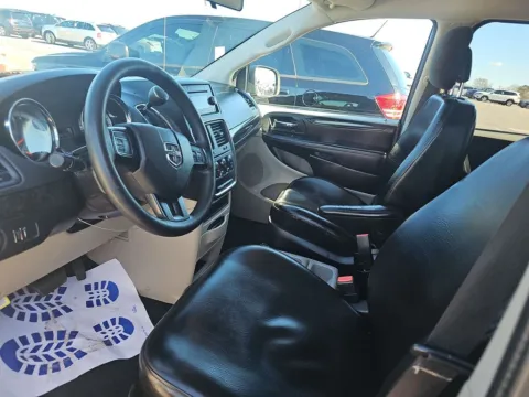 Another view of 2016 Dodge Grand Caravan SE for sale in Carmel, IN at Carmel Auto Gallery