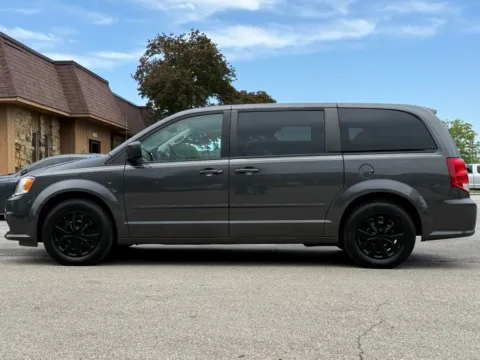 Photos of 2016 Dodge Grand Caravan SE for sale in Carmel, IN at Carmel Auto Gallery