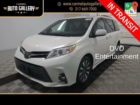 White 2019 Toyota Sienna XLE Premium for sale in Carmel, IN