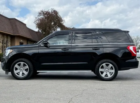 Photos of 2019 Ford Expedition XLT for sale in Carmel, IN at Carmel Auto Gallery