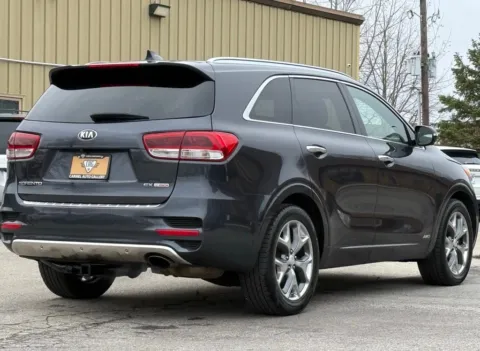 More photos of 2016 Kia Sorento SX Limited at Carmel Auto Gallery, IN