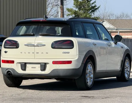 More photos of 2016 MINI Cooper Clubman at Carmel Auto Gallery, IN
