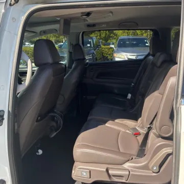 Another view of 2020 Honda Odyssey Elite for sale in Carmel, IN at Carmel Auto Gallery