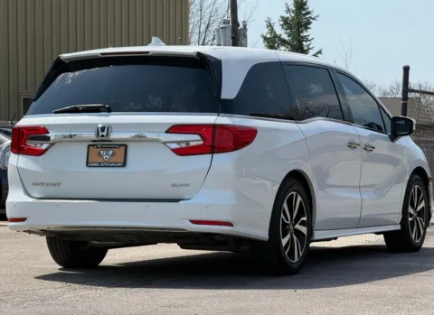 Another view of 2020 Honda Odyssey Elite for sale in Carmel, IN at Carmel Auto Gallery