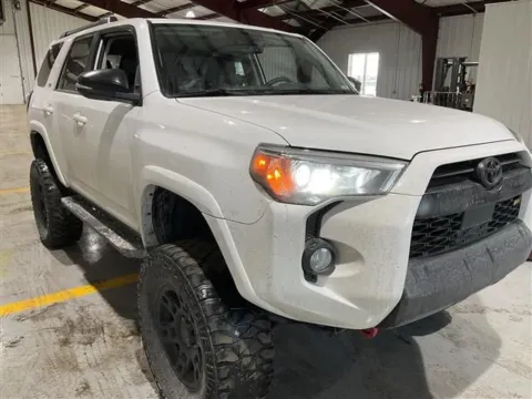 More photos of 2020 Toyota 4Runner SR5 at Carmel Auto Gallery, IN