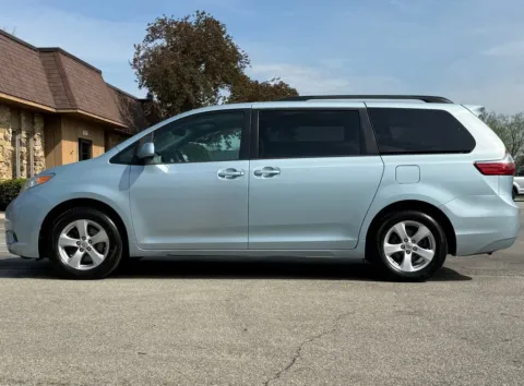 Photos of 2017 Toyota Sienna LE for sale in Carmel, IN at Carmel Auto Gallery