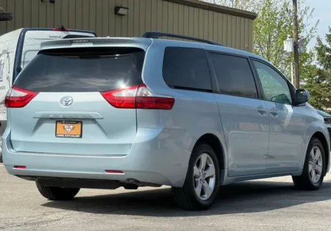 More photos of 2017 Toyota Sienna LE at Carmel Auto Gallery, IN