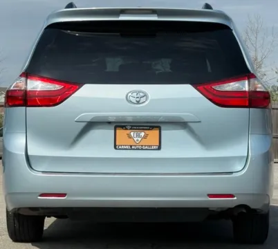 More photos of 2017 Toyota Sienna LE at Carmel Auto Gallery, IN