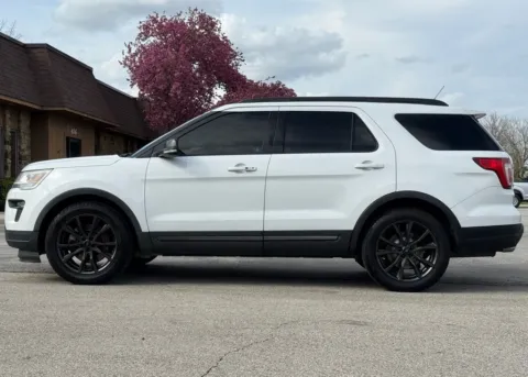 Photos of 2018 Ford Explorer XLT for sale in Carmel, IN at Carmel Auto Gallery