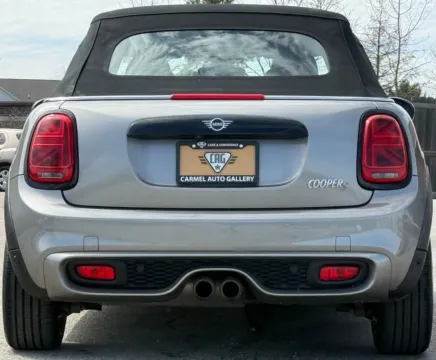 More photos of 2019 MINI Cooper S Iconic at Carmel Auto Gallery, IN