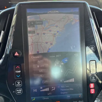 More photos of 2018 Toyota Prius Prime Advanced at Carmel Auto Gallery, IN