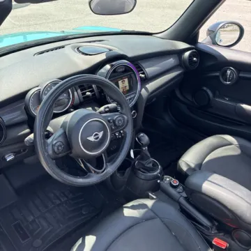 More photos of 2017 MINI Cooper at Carmel Auto Gallery, IN